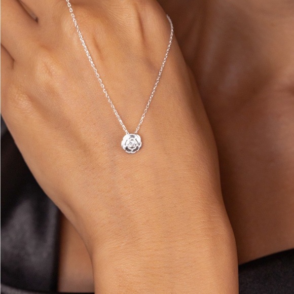 Silver New Tiny Rose Necklace - Picture 1 of 3